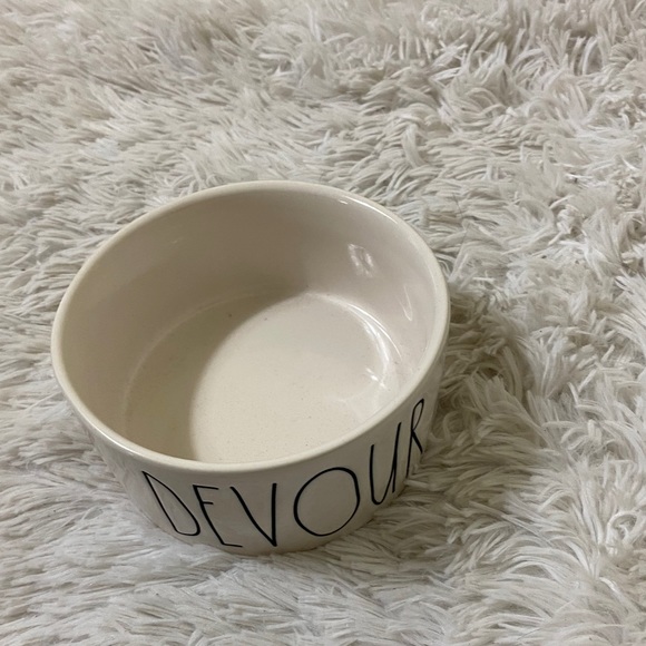 Rae Dunn by Magenta DEVOUR pet food bowl!! - Picture 3 of 3